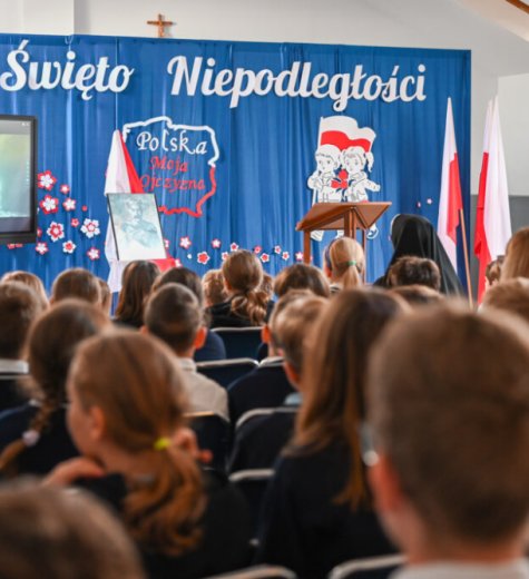 Szkoła Podstawowa Sióstr Rodziny Maryi w Markach