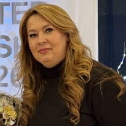 Świat Fryzur Kamila Lis Salon Fryzjerski